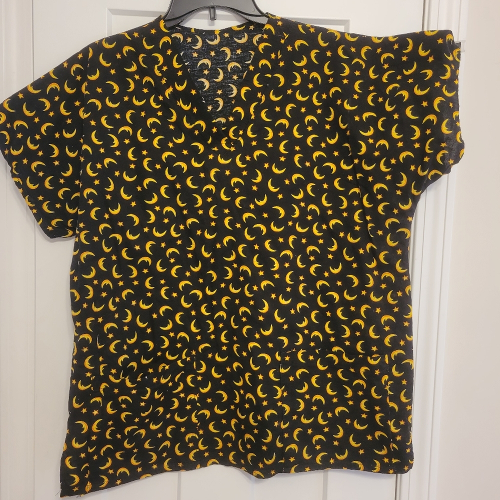 Scrub Top Halloween Print